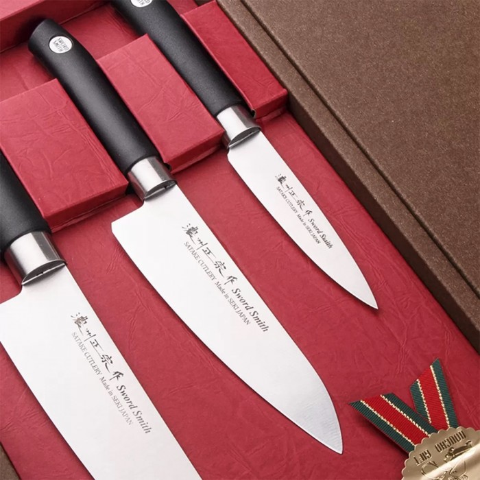 Подарочный набор Satake Swordsmith из 3 ножей (Овощной 100мм+Универсальный 135мм+Шеф 180мм) HG8323